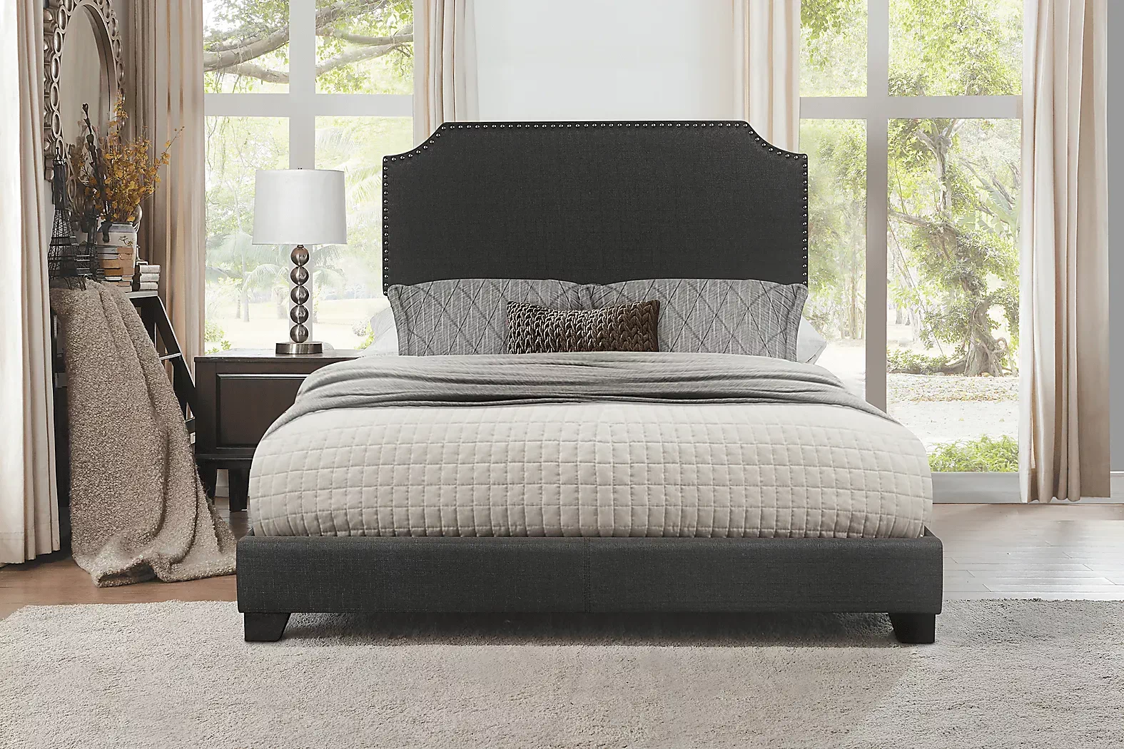 CarshaltonDarkGrayKingUpholsteredBed 1 CarshaltonDarkGrayKingUpholsteredBed