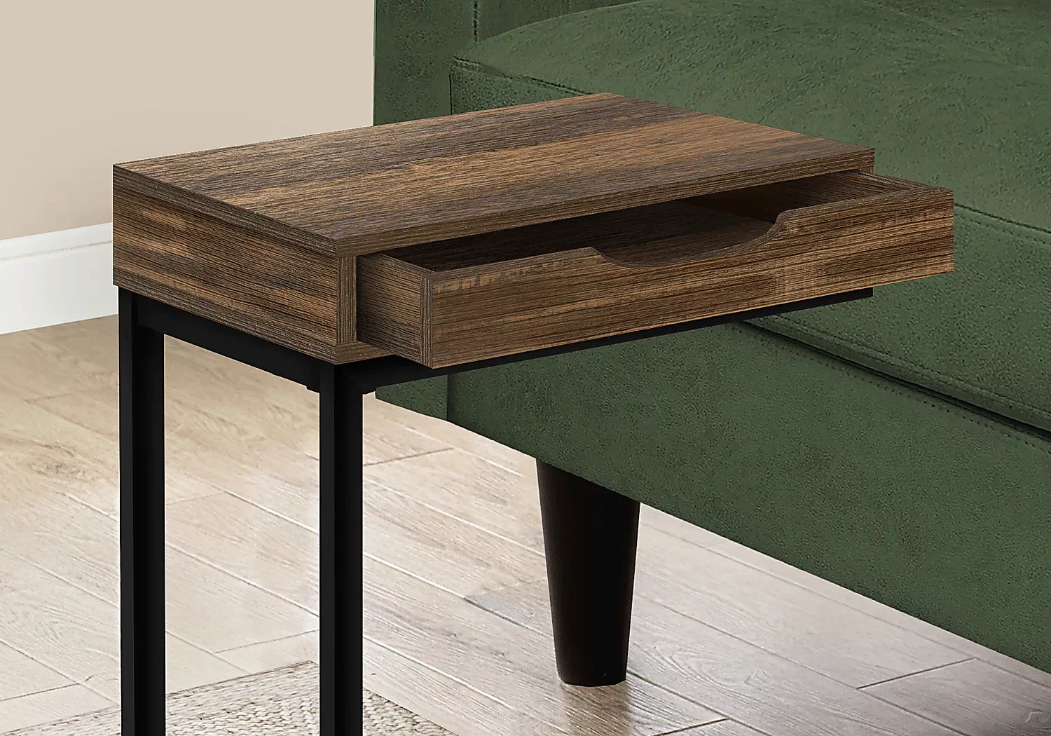 YeatonBrownAccentTable 3 YeatonBrownAccentTable