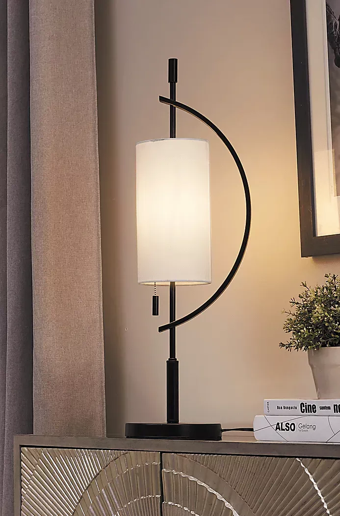MatteiCourtBlackTableLamp 3 MatteiCourtBlackTableLamp