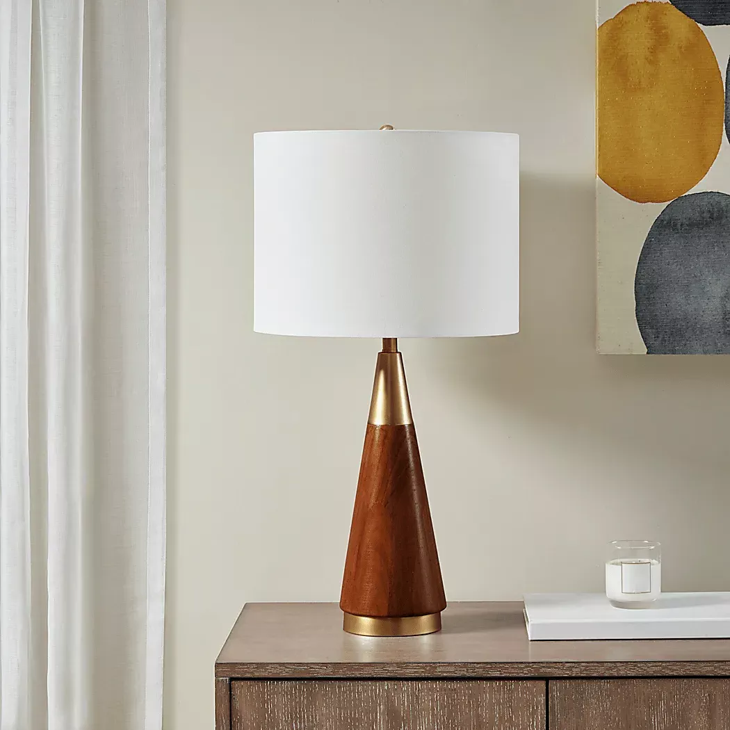 NoblePostBrownLamp 1 NoblePostBrownLamp