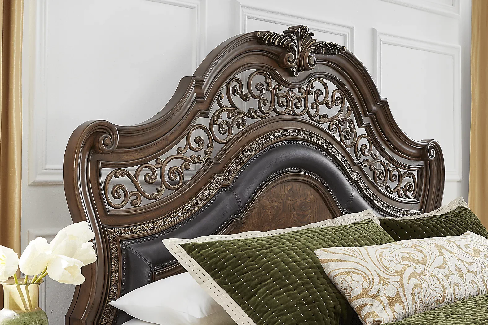 YorkshireManorBrown3PcQueenPanelBed 3 YorkshireManorBrown3PcQueenPanelBed