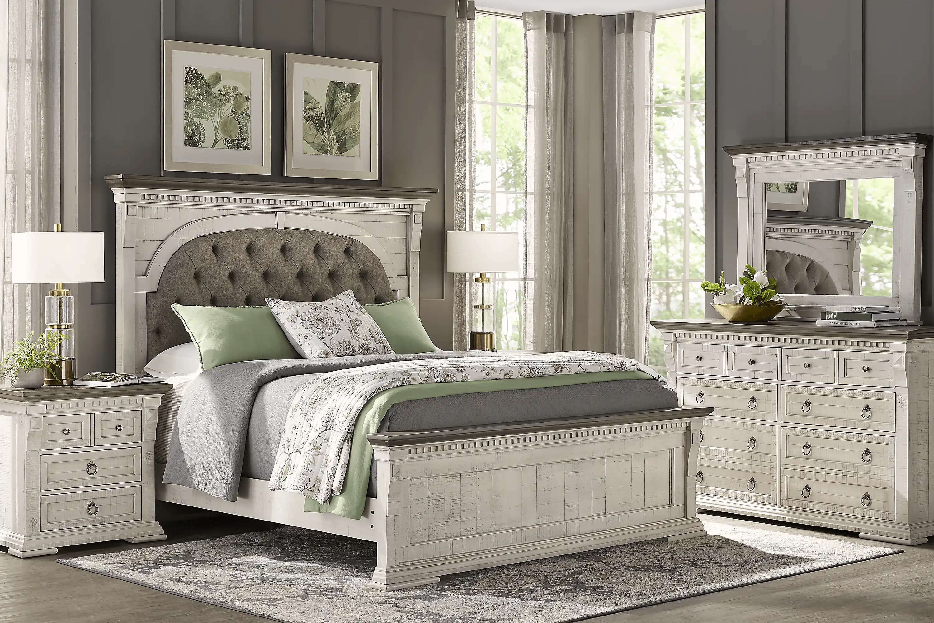 CrestwellManorWhite3PcQueenBed 2 CrestwellManorWhite3PcQueenBed