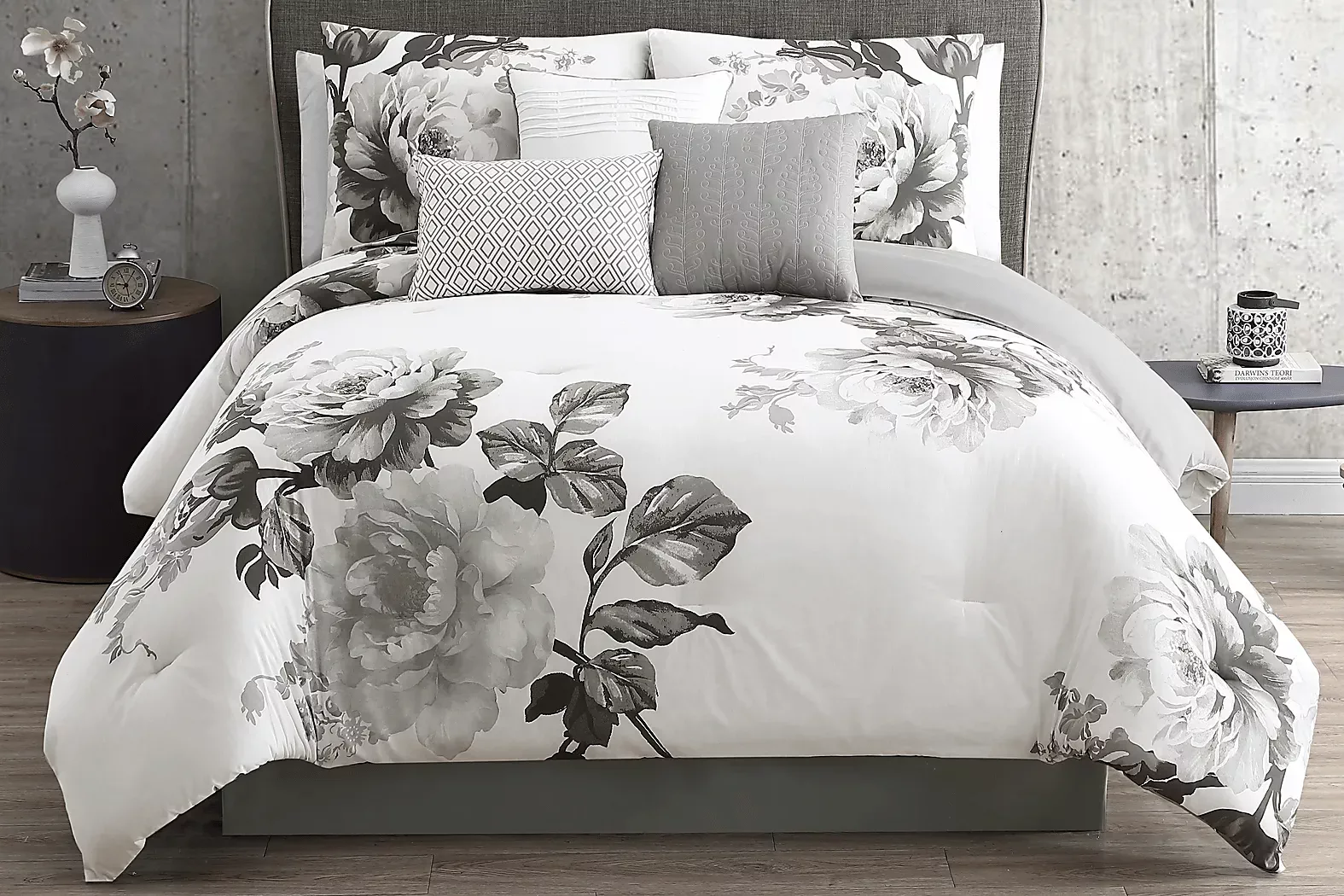 ElrissaCreamBlack7PcQueenComforterSet 1 ElrissaCreamBlack7PcQueenComforterSet