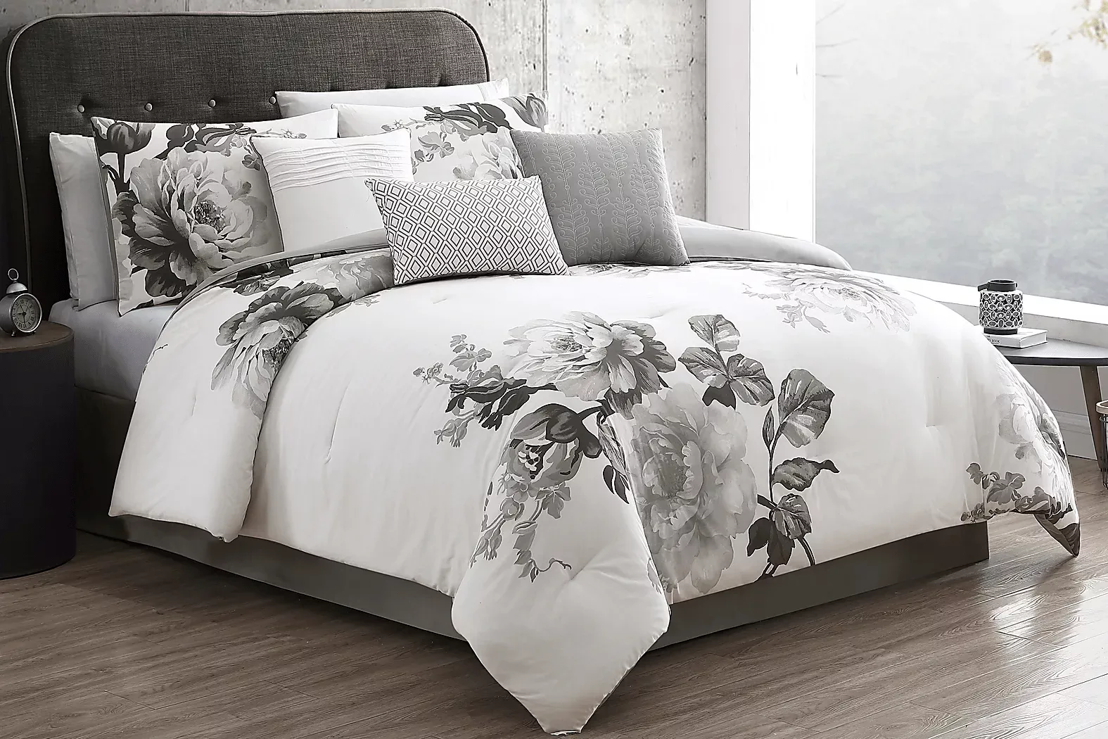 ElrissaCreamBlack7PcQueenComforterSet 2 ElrissaCreamBlack7PcQueenComforterSet