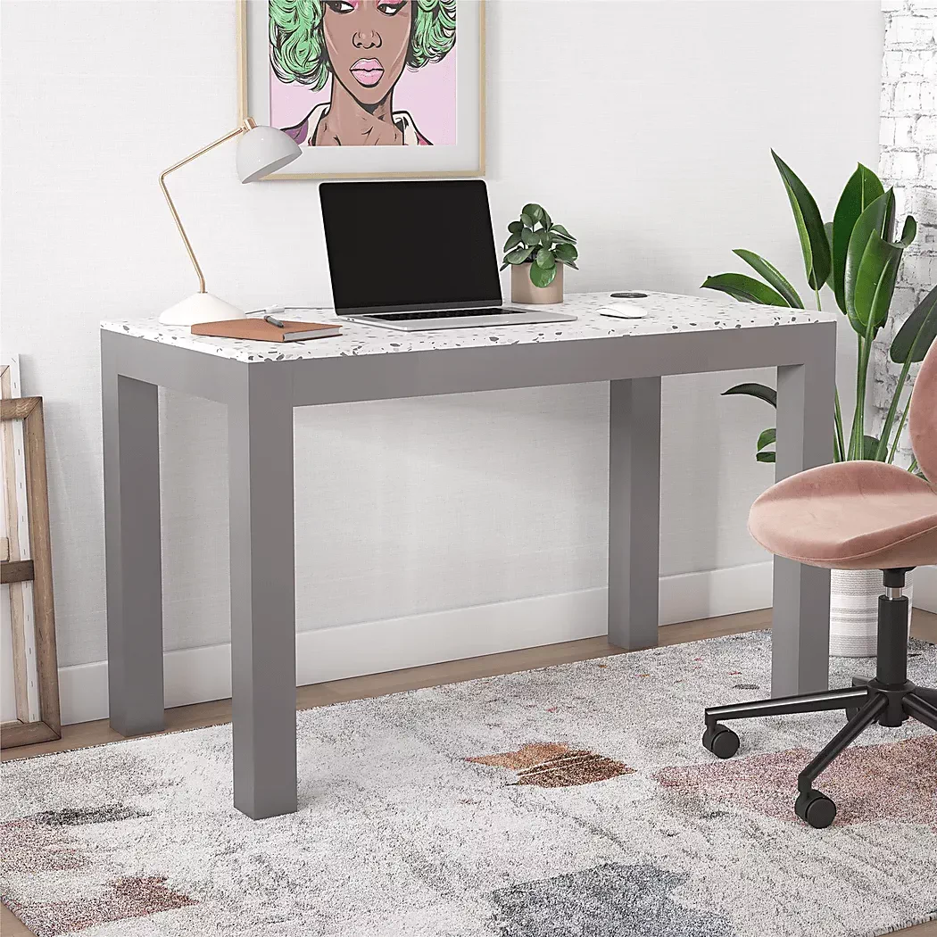 BenninghausGrayDesk 2 BenninghausGrayDesk