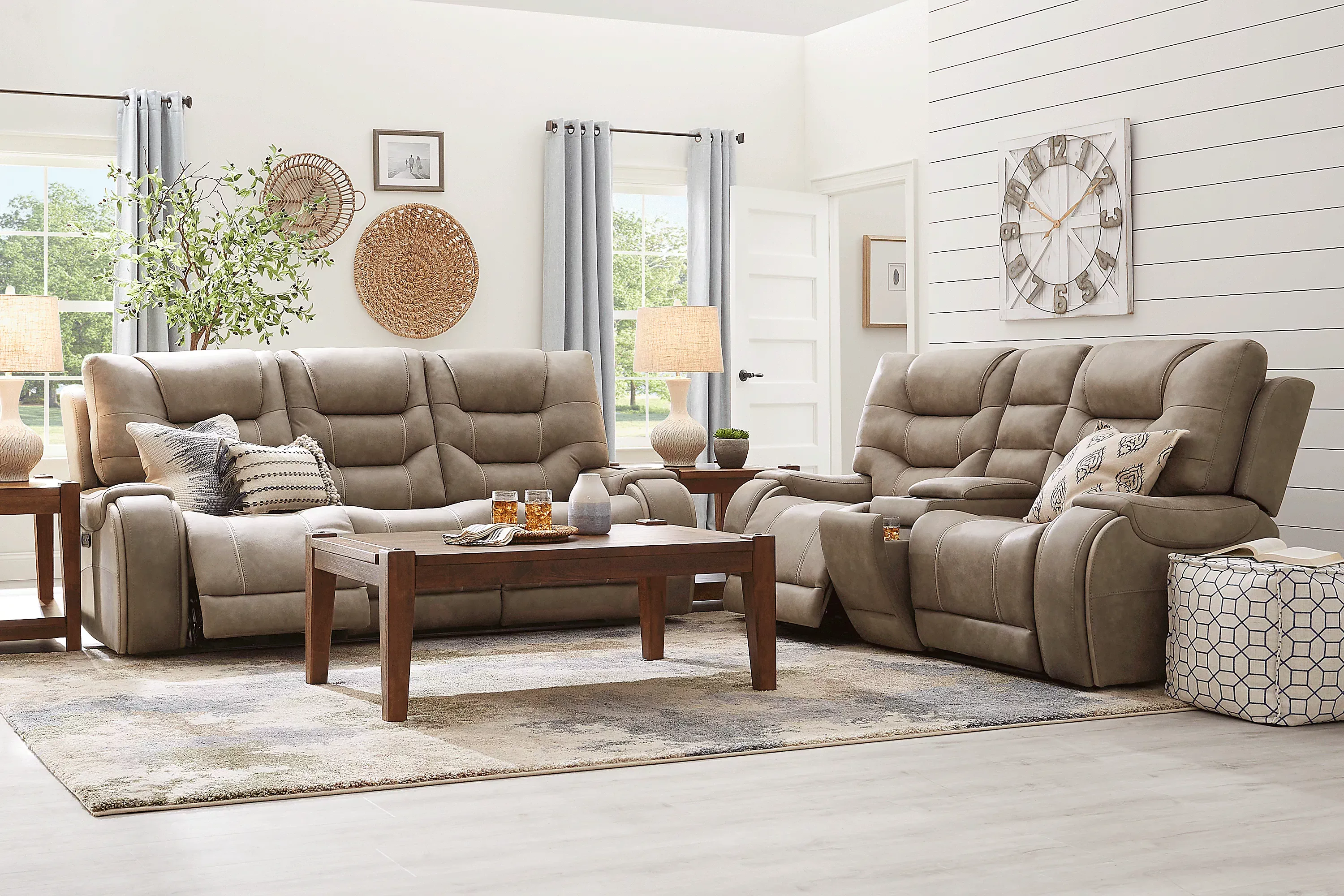 LaredoSpringsDualPowerRecliningSofa 2 LaredoSpringsDualPowerRecliningSofa