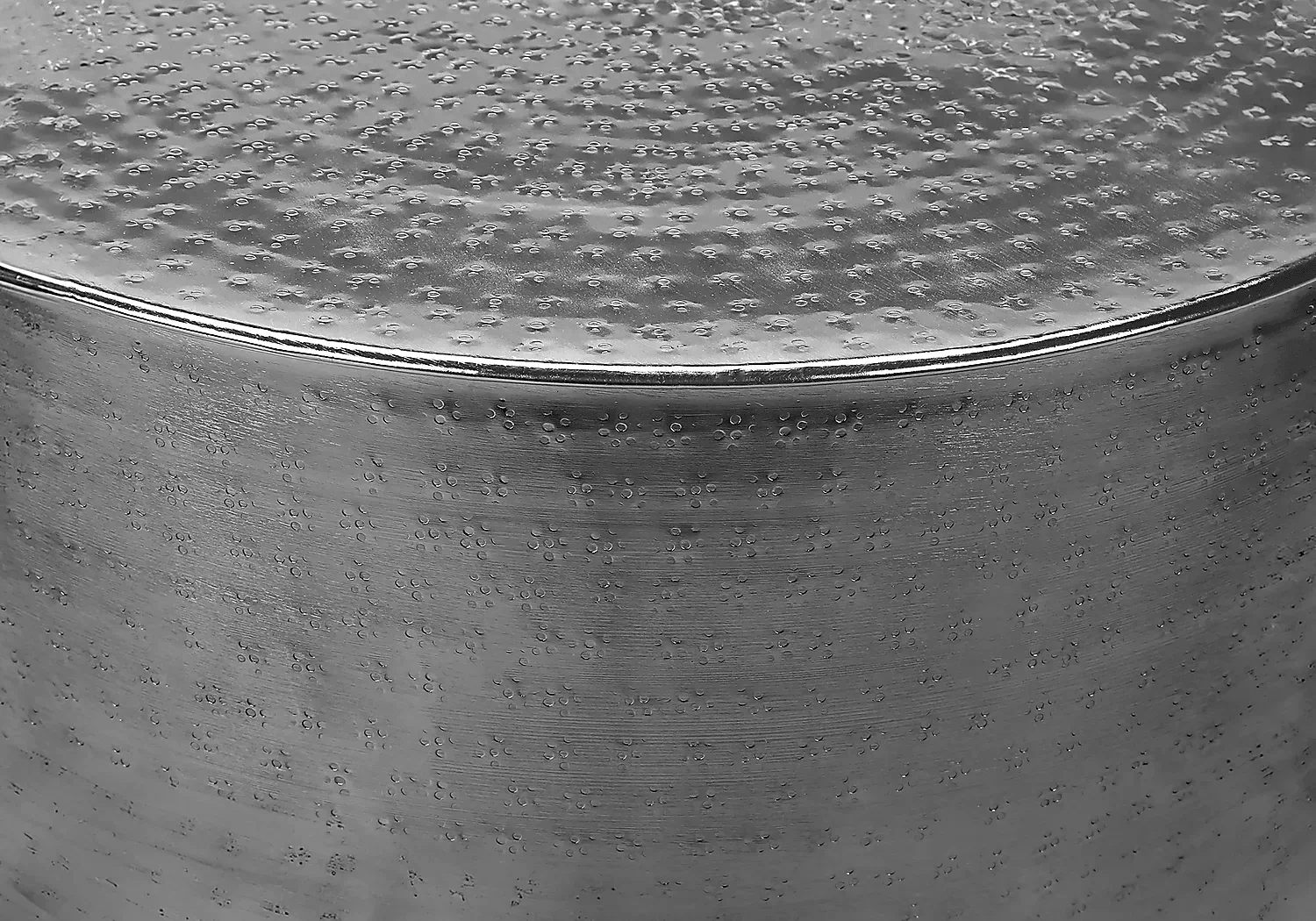 WilclayChromeAccentTable 4 WilclayChromeAccentTable