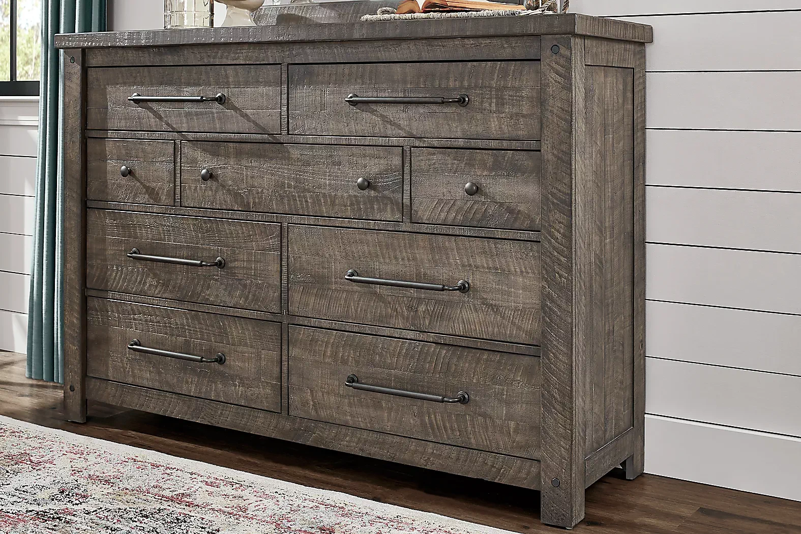 BrettenCrossingGray7PcQueenBedroom 10 BrettenCrossingGray7PcQueenBedroom