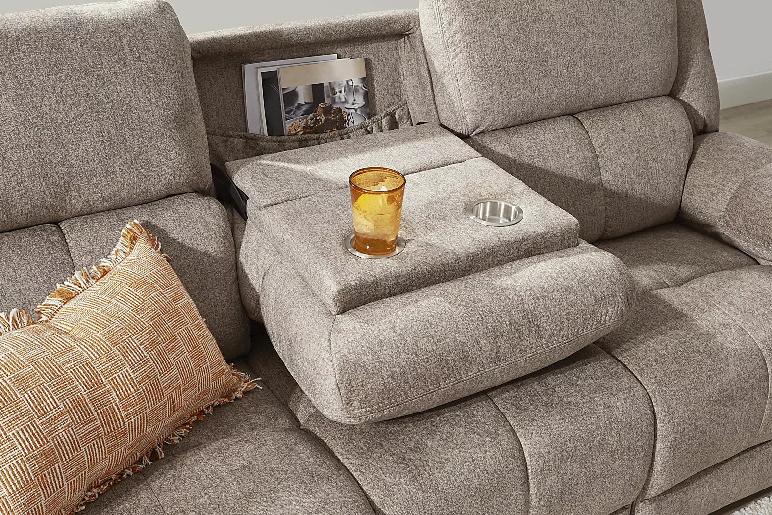 Townsend3PcNon-PowerRecliningLivingRoomSet 4 TownsendNon-PowerRecliningSofa