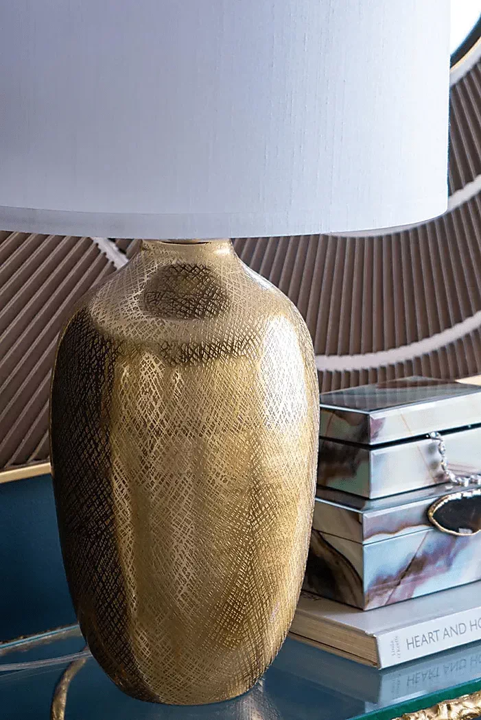 NicklausEdgeGoldLamp 4 NicklausEdgeGoldLamp
