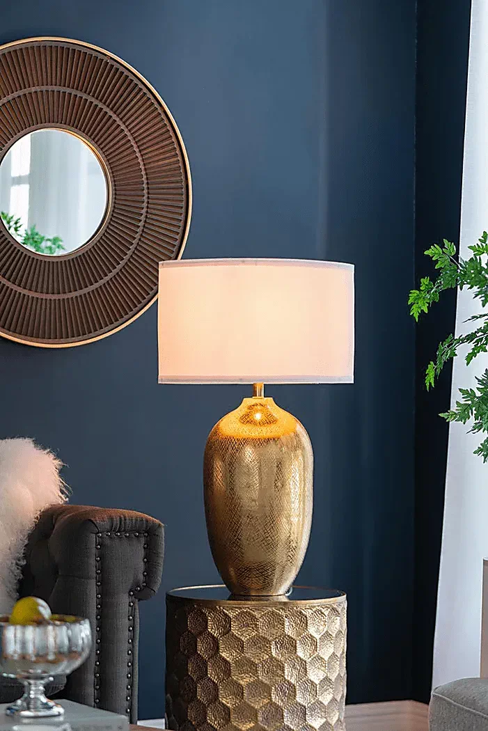 NicklausEdgeGoldLamp 9 NicklausEdgeGoldLamp