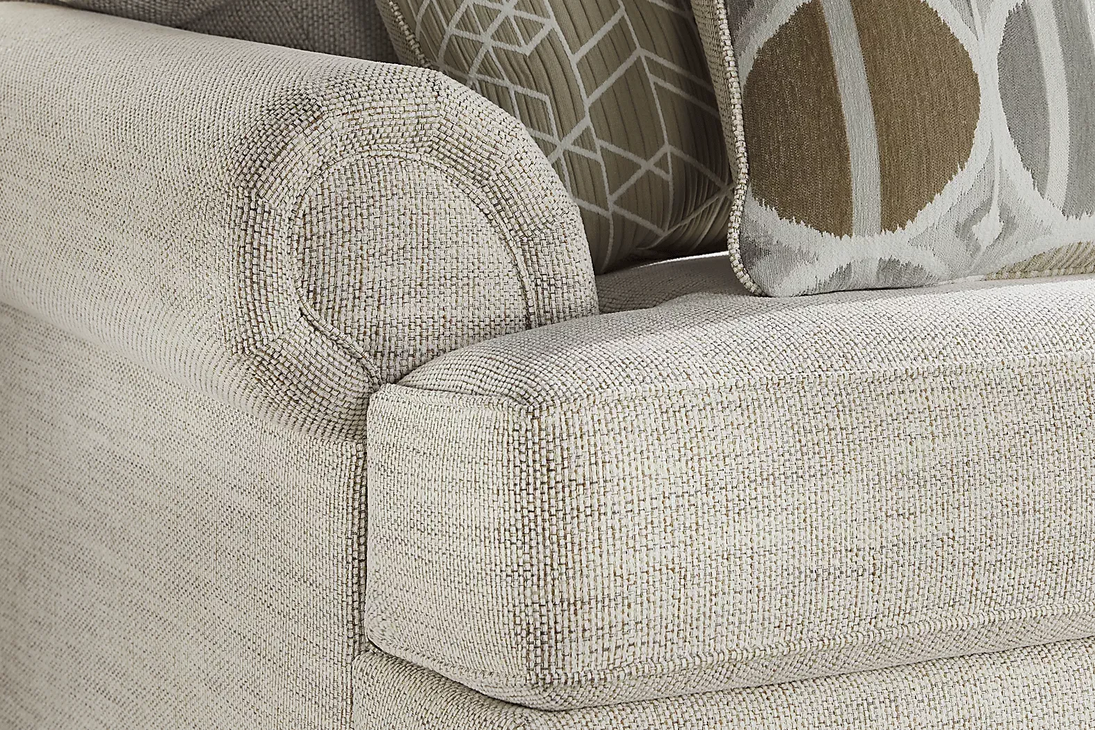 ReynaPoint7PcSleeperLivingRoomSet 3 ReynaPointSleeperSofa