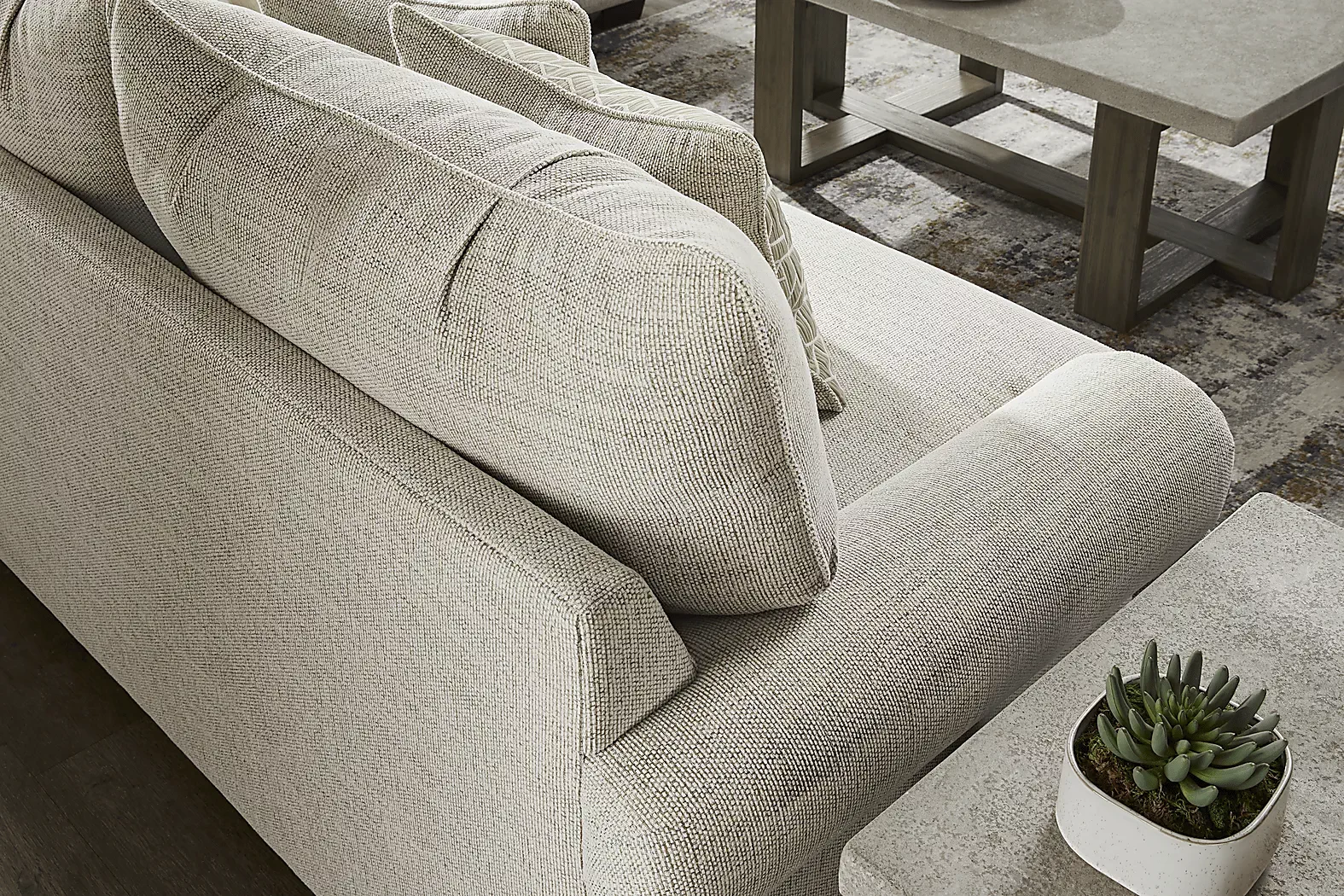 ReynaPoint7PcSleeperLivingRoomSet 4 ReynaPointSleeperSofa