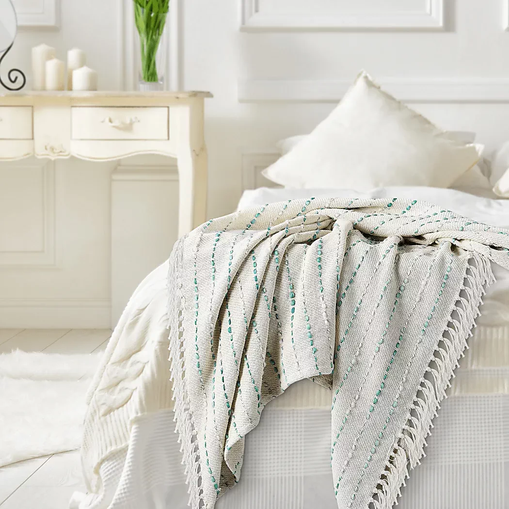TorrentCreamThrowBlanket 8 TorrentCreamThrowBlanket
