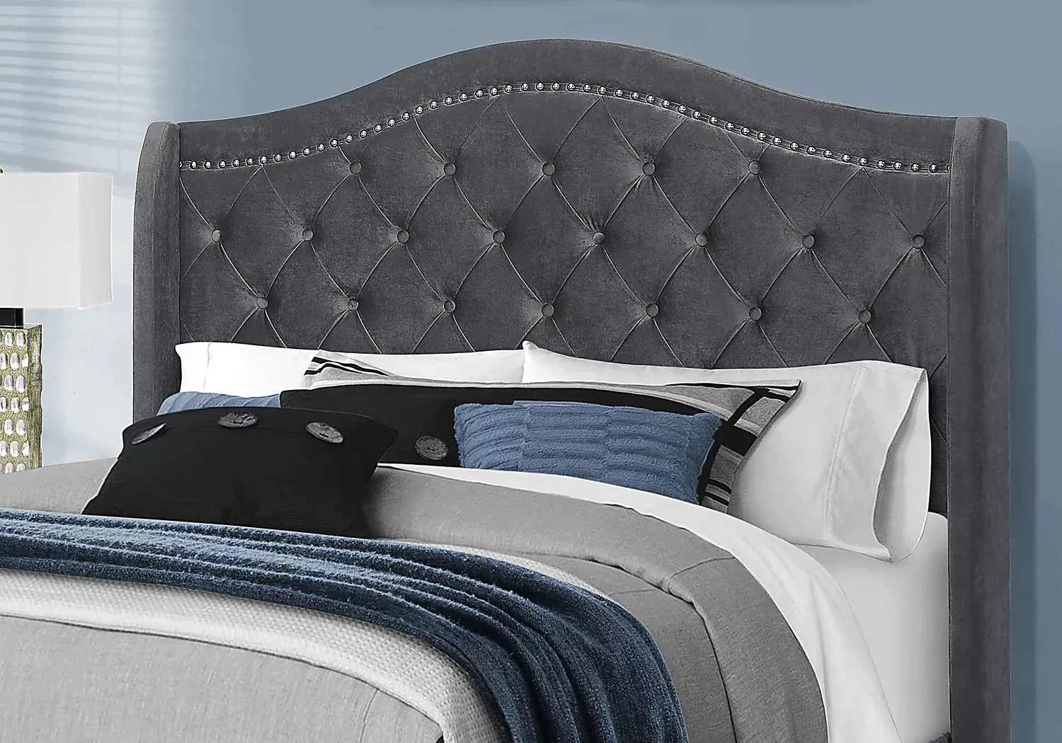 DunalieGrayQueenBed 4 DunalieGrayQueenBed