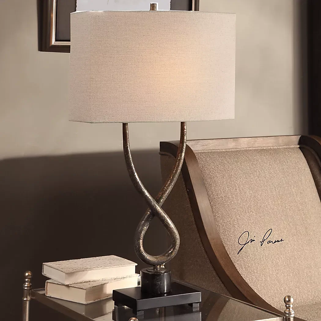 CarolAnnWaySilverLamp 4 CarolAnnWaySilverLamp